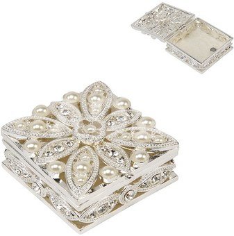 Dėžutė metalinė puošta kristalais ir perlais 15173