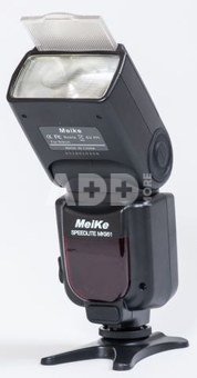 Вспышка Meike Canon 951C
