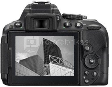 Nikon D5300 + 18-55mm AF-P VR
