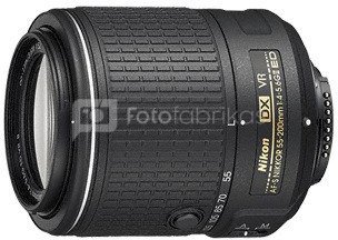 Nikon D5500 + 18-55mm AF-P VR + 55-200mm VR + bag + 16GB