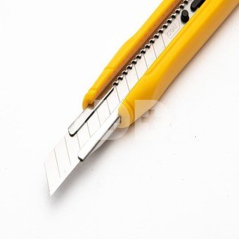 Nůž 9mm SK4 Deli Tools EDL009B (žlutý)