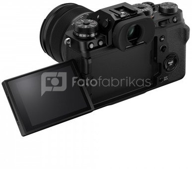 Fujifilm X-T4 + XF16-80mm F4 R OIS WR black