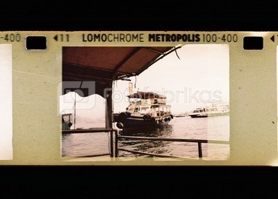 Color Negative Film LomoChrome Metropolis ISO 100-400/110