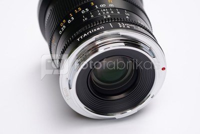 TTArtisan 11mm F2.8 Canon EOS-R Mount