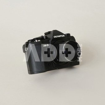 Urth Lens Mount Adapter: Compatible with C Mount Lens to Micro Four Thirds (M4/3) Camera Body
