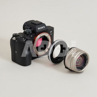 Urth Lens Mount Adapter: Compatible with Contax G Lens to Sony E Camera Body