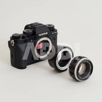 Urth Lens Mount Adapter: Compatible with M42 Lens to Fujifilm X Camera Body