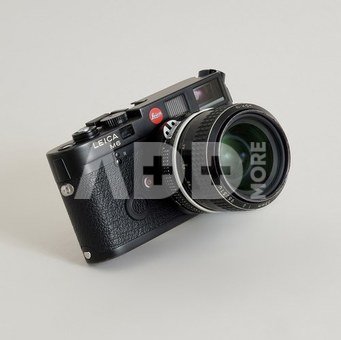 Urth Lens Mount Adapter: Compatible with Nikon F Lens to Leica M Camera Body