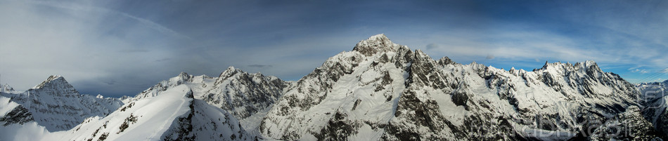 Mont Blanc Panorama.jpg
