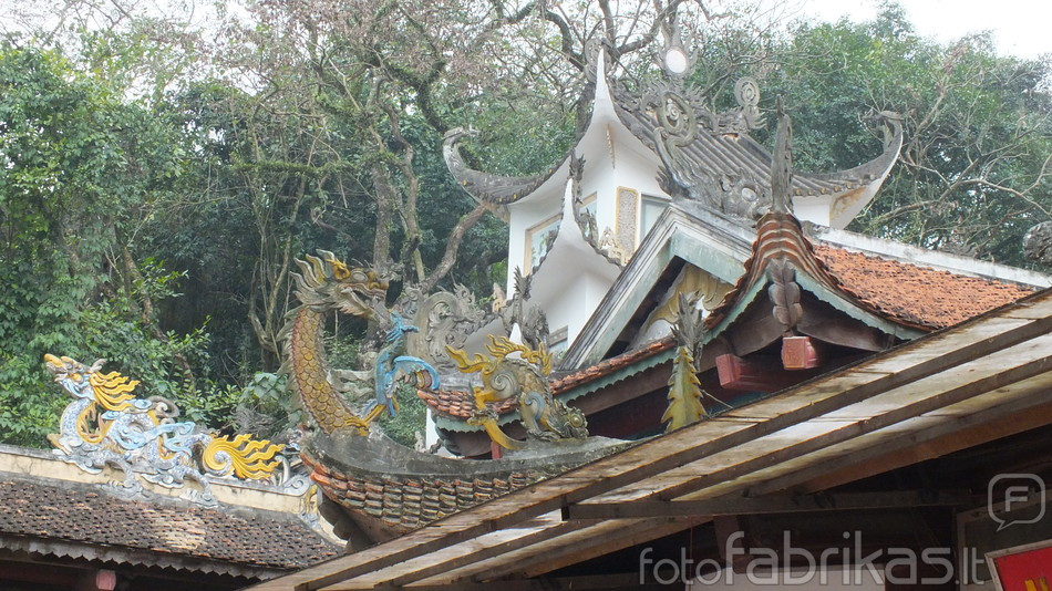 Perfume pagoda