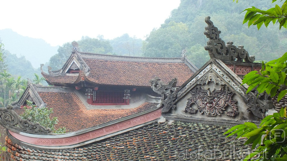 Perfume pagoda