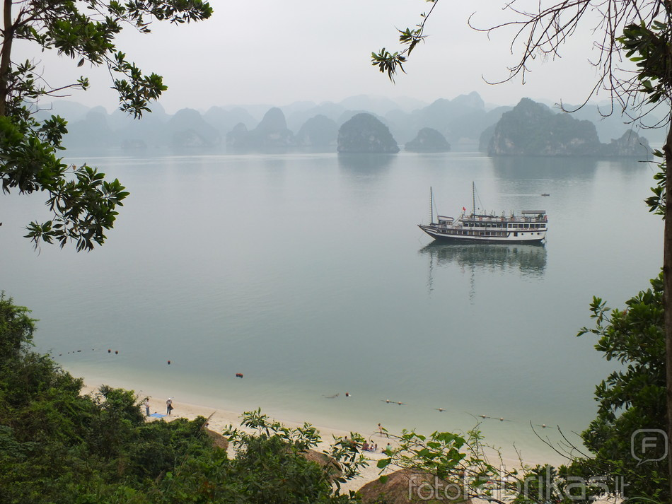 Ha Long Bay