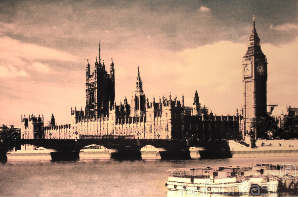 London_Parliament.jpg